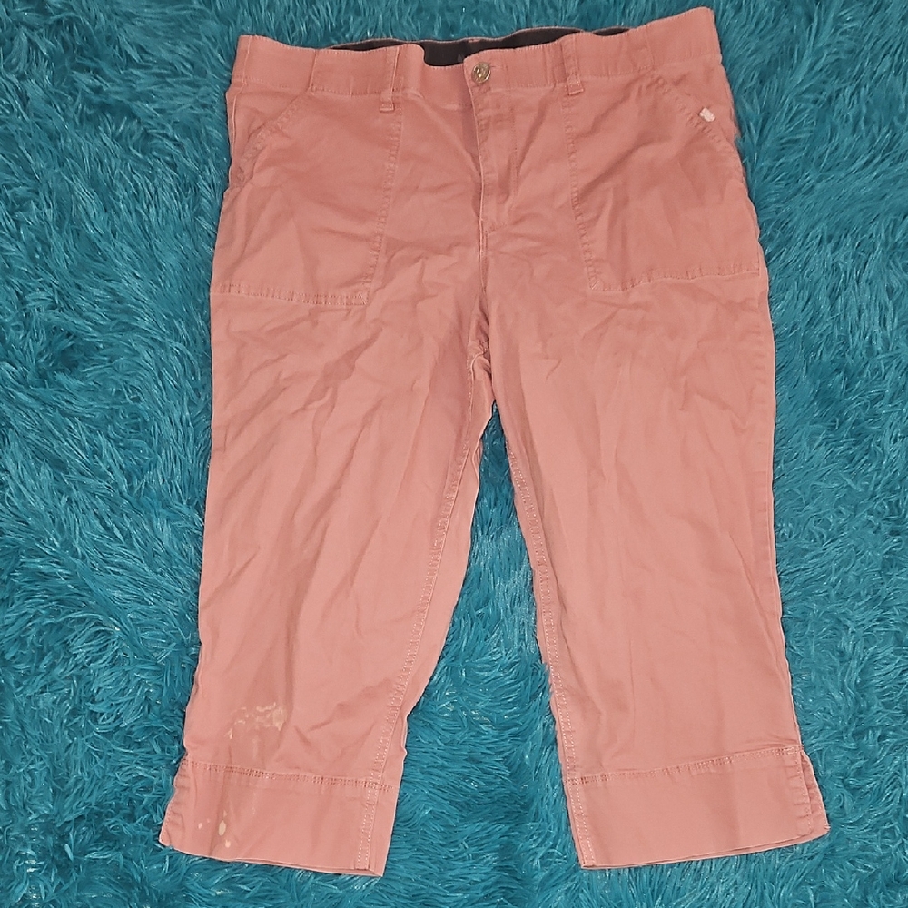 Light Coral Cropped Pants